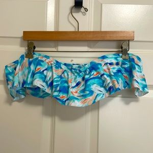 Hollister off-the-shoulder bikini top